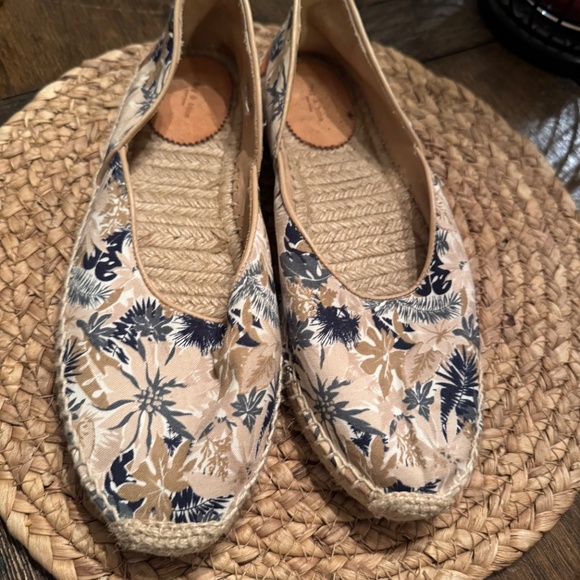 Rag & Bone | Georgie Espadrilles, Tropical Pattern Size 7.5 - Picture 2 of 4